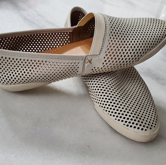 Frye Shoes - Womens Frye shoes size 9
